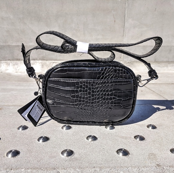 Luxe Crossbody Bag🛍️ - Picture 3 of 8